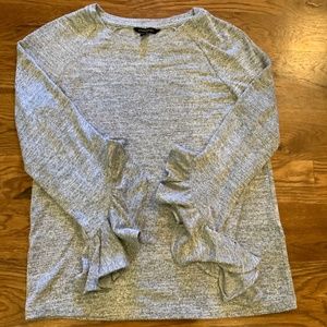 Banana Republic Gray Ruffle Sleeved Sweater